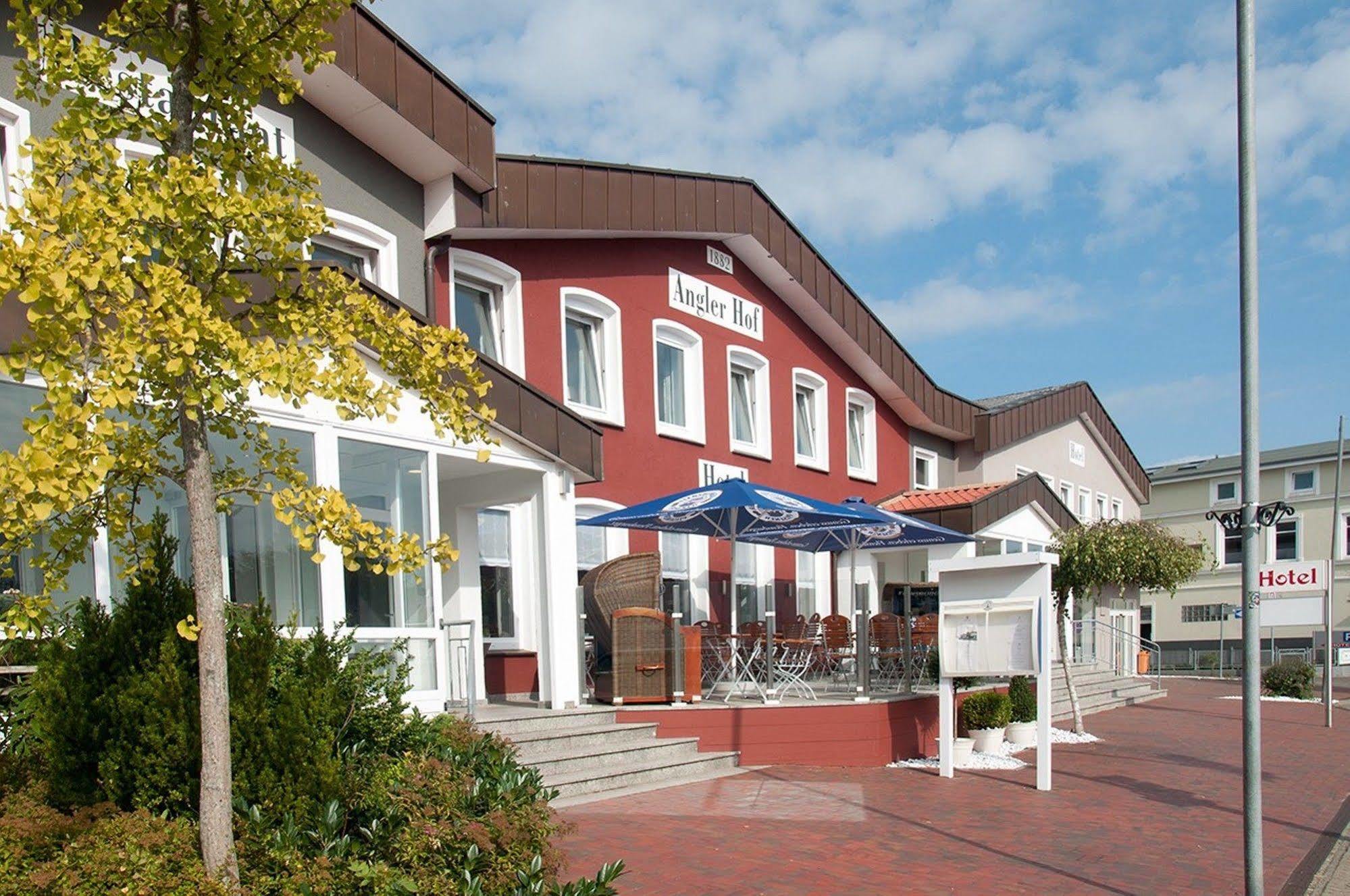 Angler Hof Hotel Süderbrarup Buitenkant foto